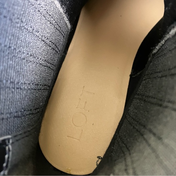 Loft Black Suede Platform Clog Boots Pull-on Fall Booties Sz 9 Like New - Picture 16 of 16